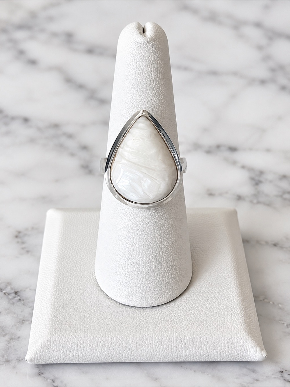 White Scolecite Sterling Silver Ring - Size 7.5
